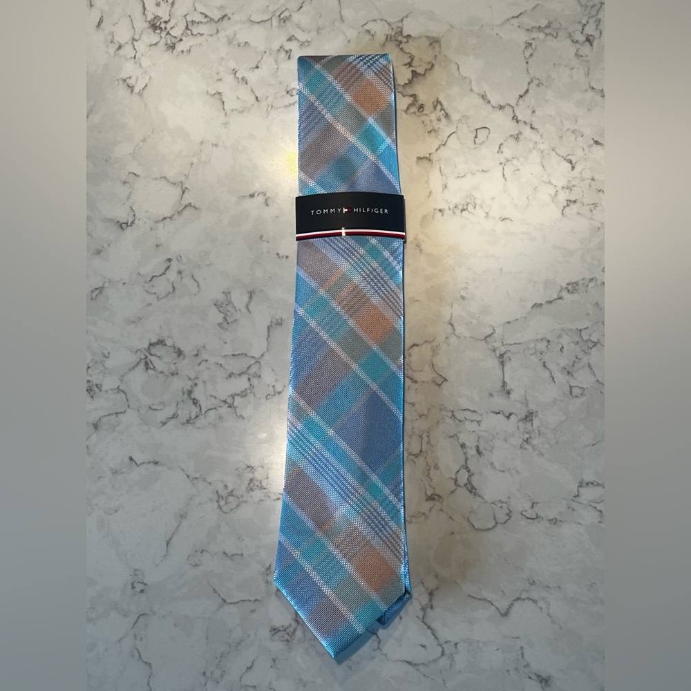 Tommy Hilfiger Light Blue and Tan Plaid Silk Tie